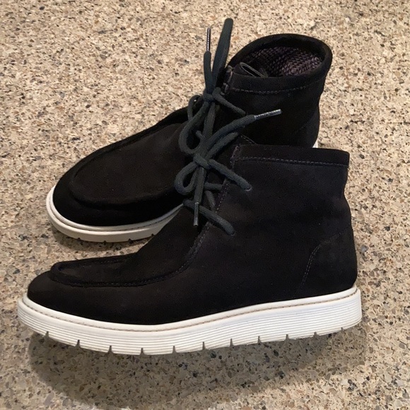 Size 8 Women’s Aquatalia Kayden Boot - Picture 5 of 15